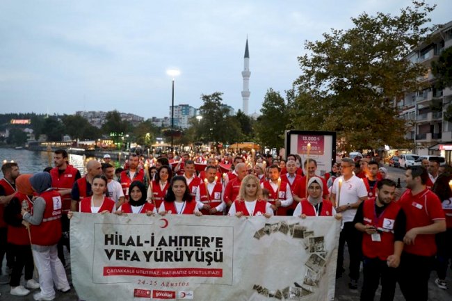 “Hilal-i Ahmer’a Vefa Yürüyüşü”