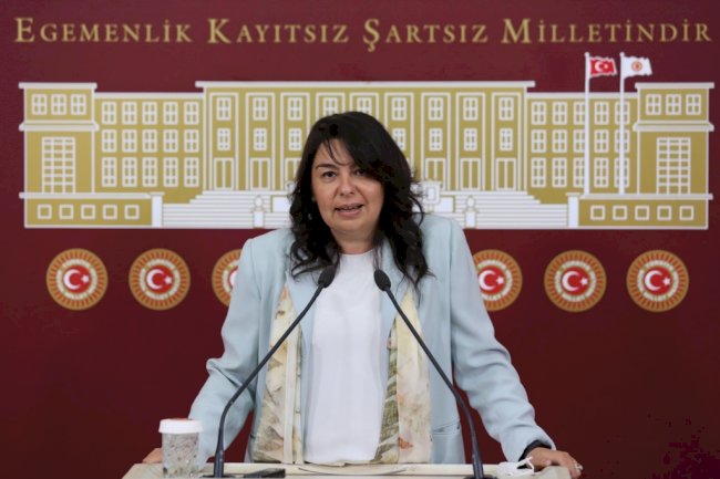 İskenderoğlu’ndan Gökhan’a sert tepki “ÜSLUBUNUZA VE SES TONUNUZA DİKKAT EDİN”