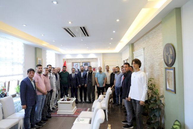 Karaca’dan Vali Aktaş’a ziyaret (06.10.2022)