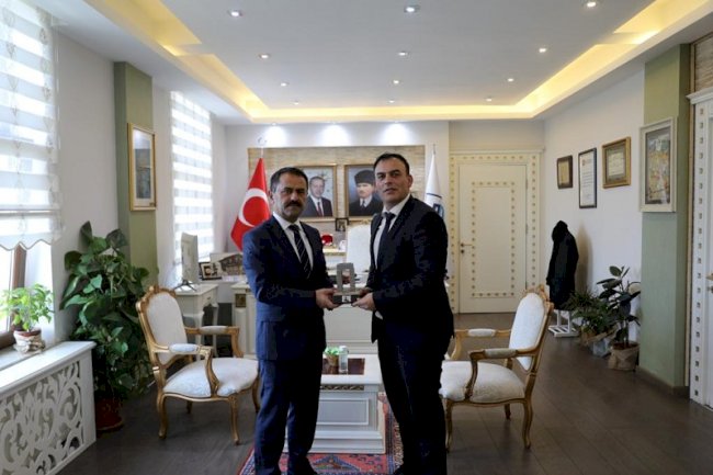 Abedini’den Vali Aktaş’a ziyaret 