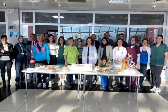 Ağız ve Diş Sağlığı Merkezi’nde kutlama (24.11.2022)
