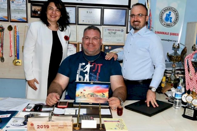 “Engelsiz bir dünya sevgiyle mümkün”