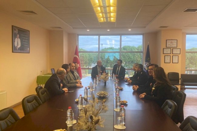 Vali Aktaş’tan Başkan Deniz’e ziyaret