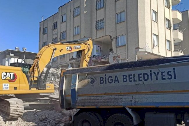 Deprem bölgesine ulaştılar