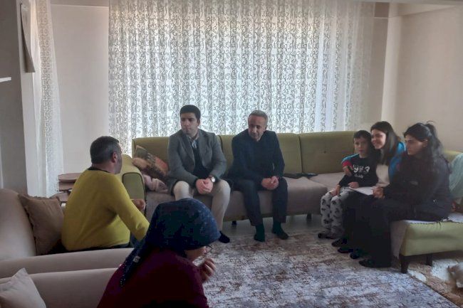 Kaymakam Taş ailelerle görüştü