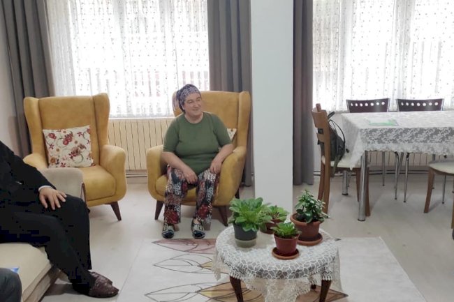 “YANINIZDAYIZ”