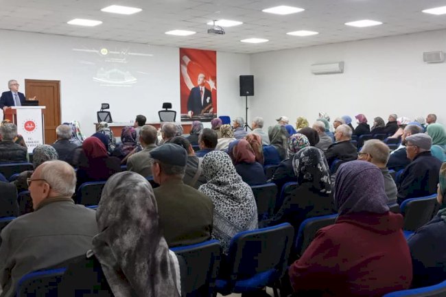Kutsal Topraklara Gidecek Vatandaşlar Eğitime Katıldı