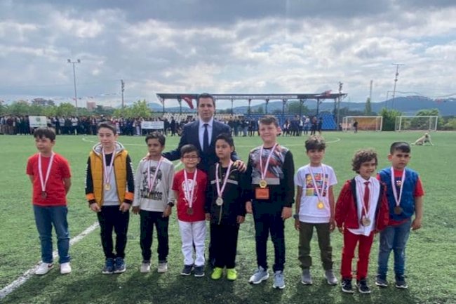 Ayvacık’ta 19 Mayıs Kutlandı