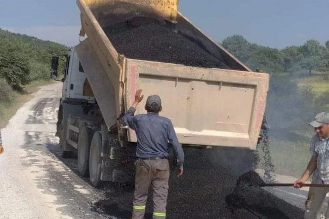 Ayvacık Köy Yollarında Çalışma Yapıldı