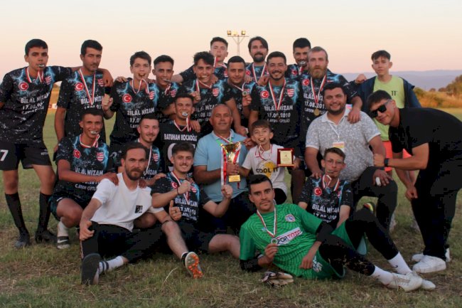 Yeniçiftlik Köyü’nde Futbol Turnuvası Düzenlendi