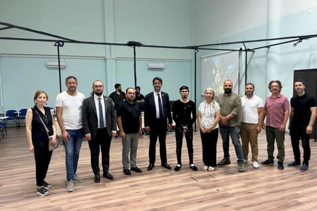 Erenoğlu MOCAP stüdyosunu ziyaret etti