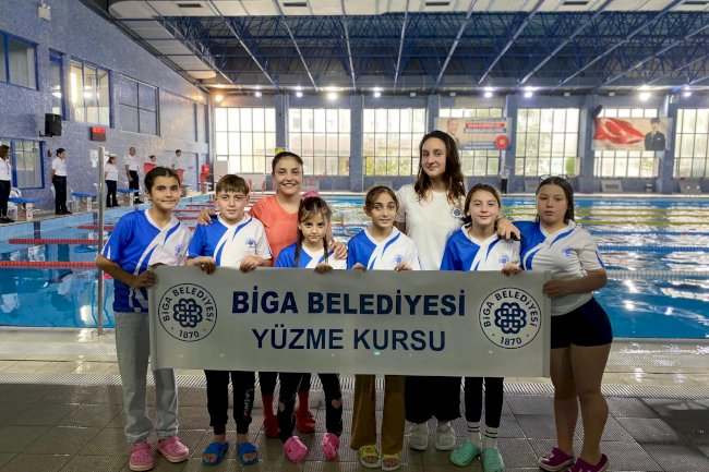 Bigalı yüzücüler gururlandırdı