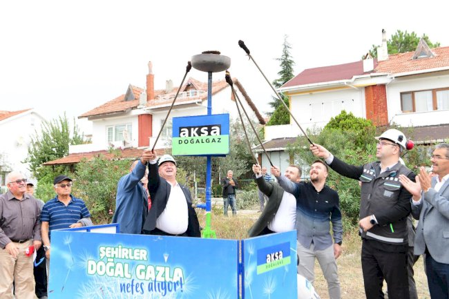Geyikli sahil bölgesinde doğal gaz ateşi yandı