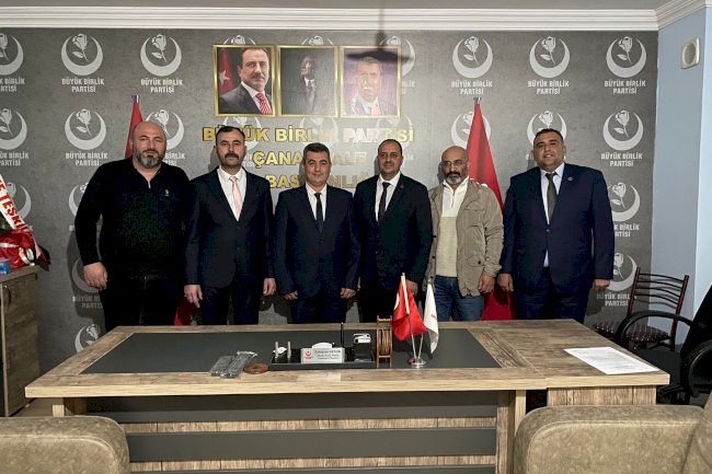 Mevlüt İşbilir başvuru dosyasını sundu