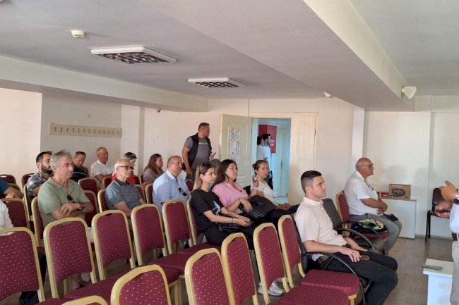 Üreticiler eğitime katıldı
