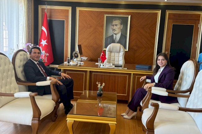 Bozcaada Kaymakamı Haydaroğlu’ndan Marmara Kaymakamı Elif Çelik’e Ziyaret