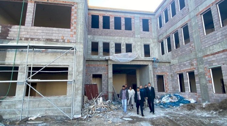 YENİ OKUL BİNALARINI İNCELEDİ 