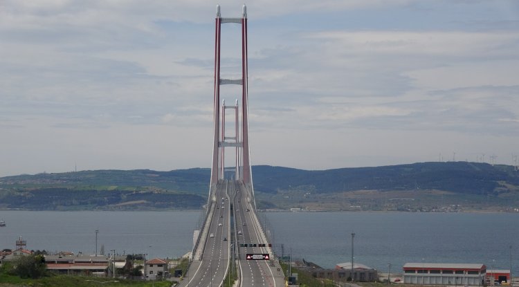 1915 Çanakkale Köprüsü’nü 130 bin 753 araç kullandı