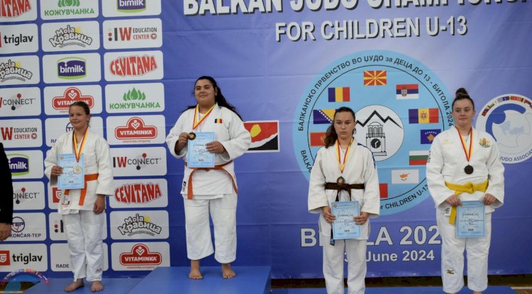 Ecem Özden’den bronz madalya