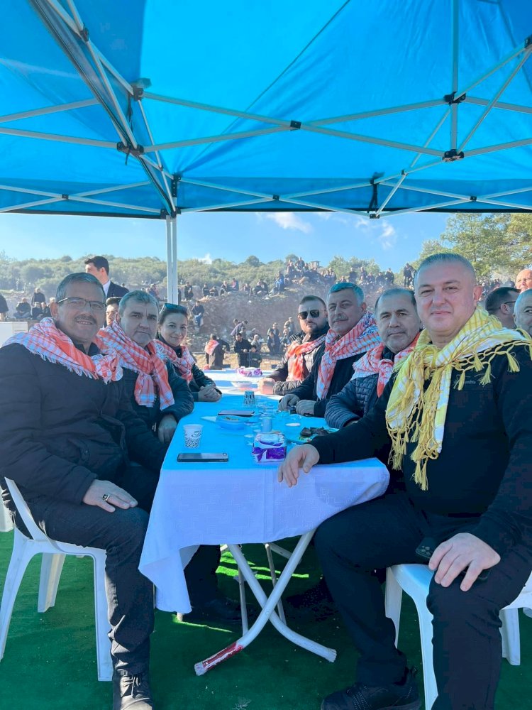 Deve güreşleri’ne yoğun ilgi