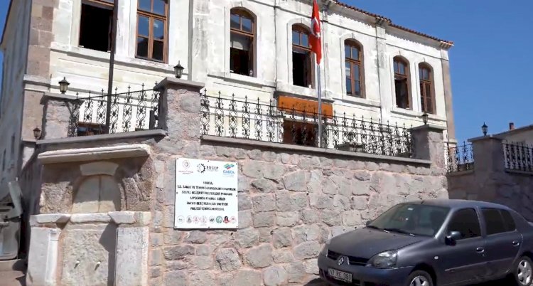 "Bayramiç Kütüphane & Kafe kullanımda
